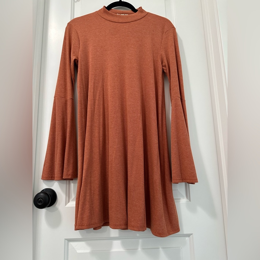 Long sleeve knit dress